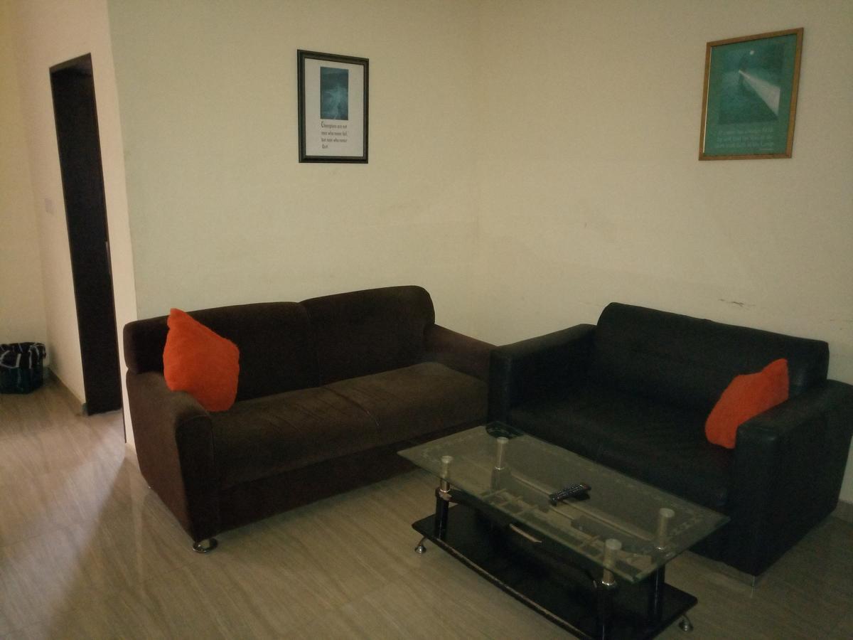 Hotel Benizia Асаба Екстер'єр фото